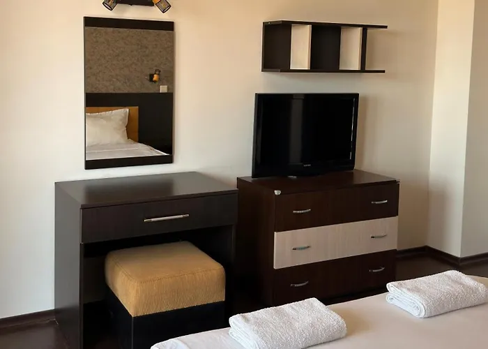 Sweet View Pool Escape Вилла Несебр