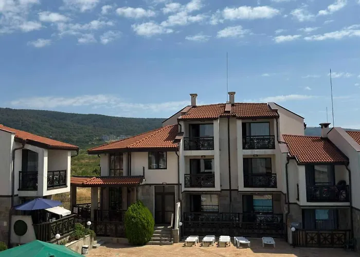 Sweet View Pool Escape Вилла *