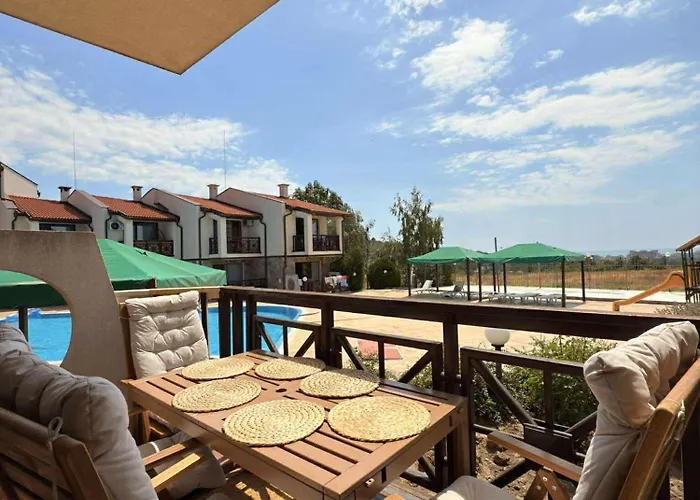 Вилла Sweet View Pool Escape *