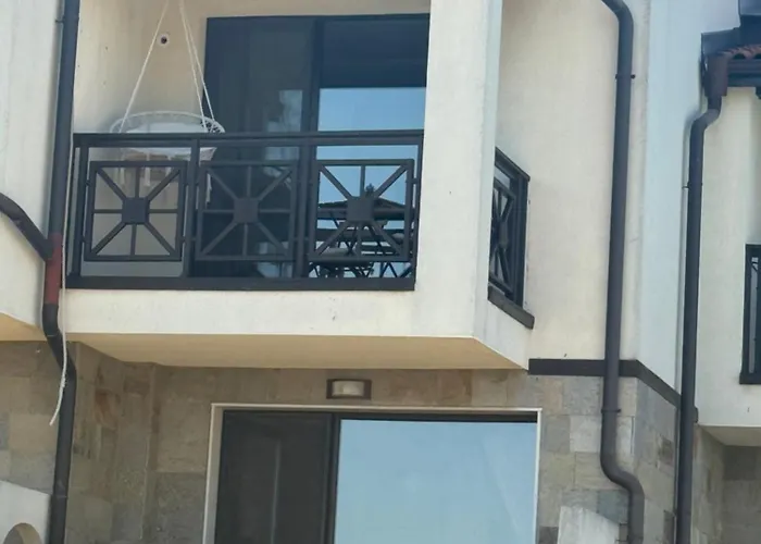 Villa Sweet View Pool Escape Misivri